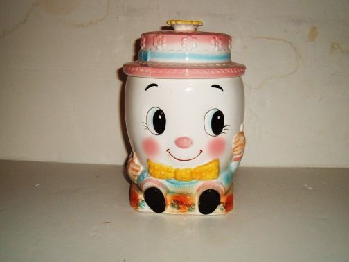 JAPAN - Female Humpty Dumpty cookie jar