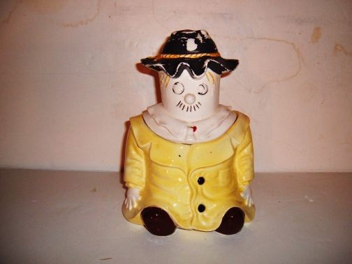 JAPAN - Scarecrow Cookie Jar