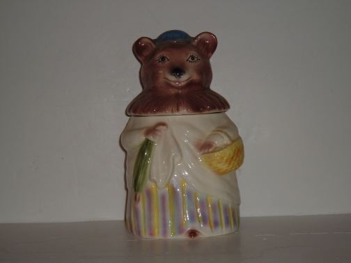 MADDOX OF CALIFORNIA - Bear cookie jar
