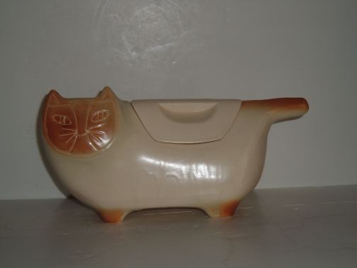 BRUSH - Stylized Siamese Cat Cookie Jar