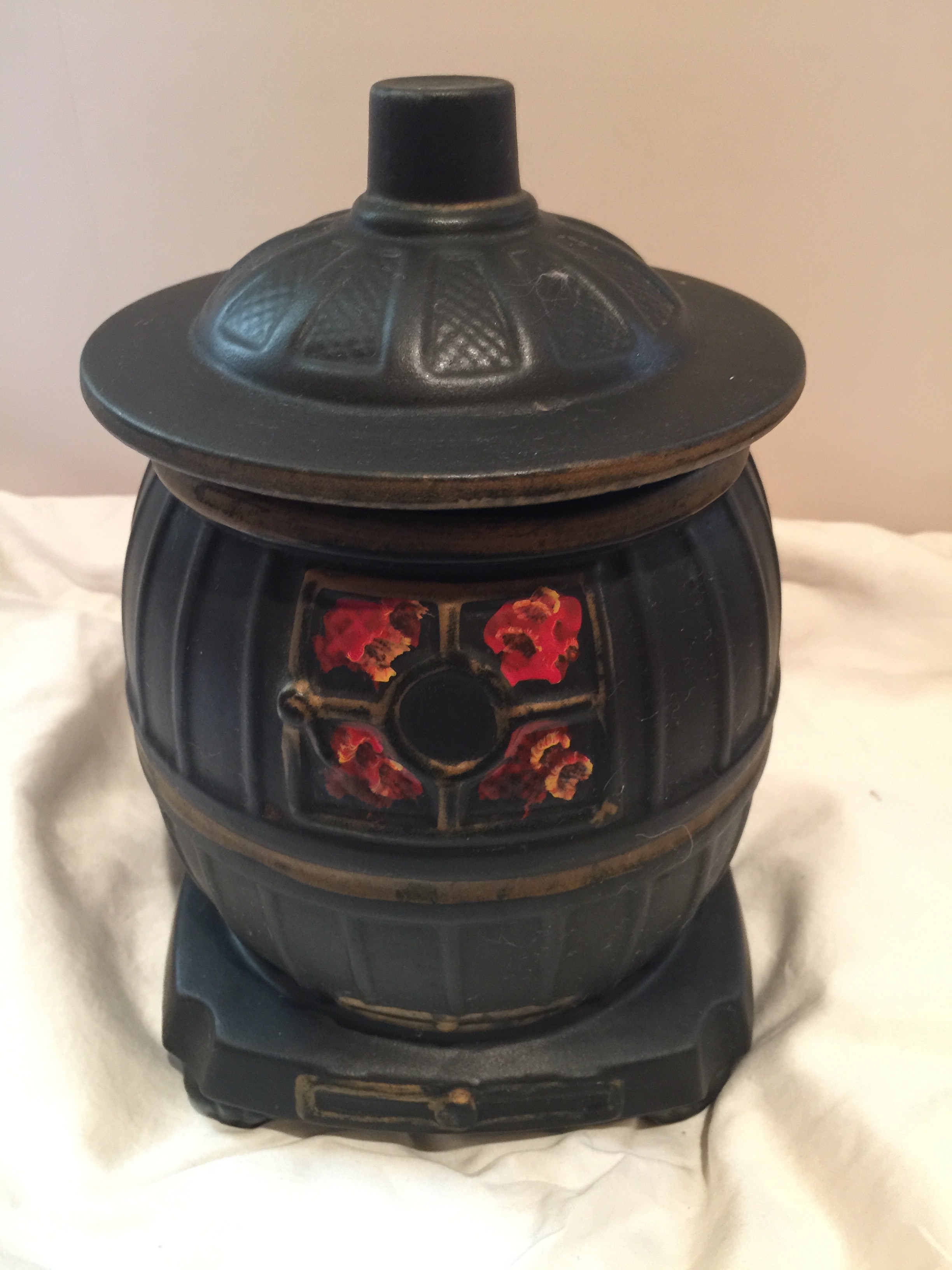 McCOY -  Country Stove Cookie Jar