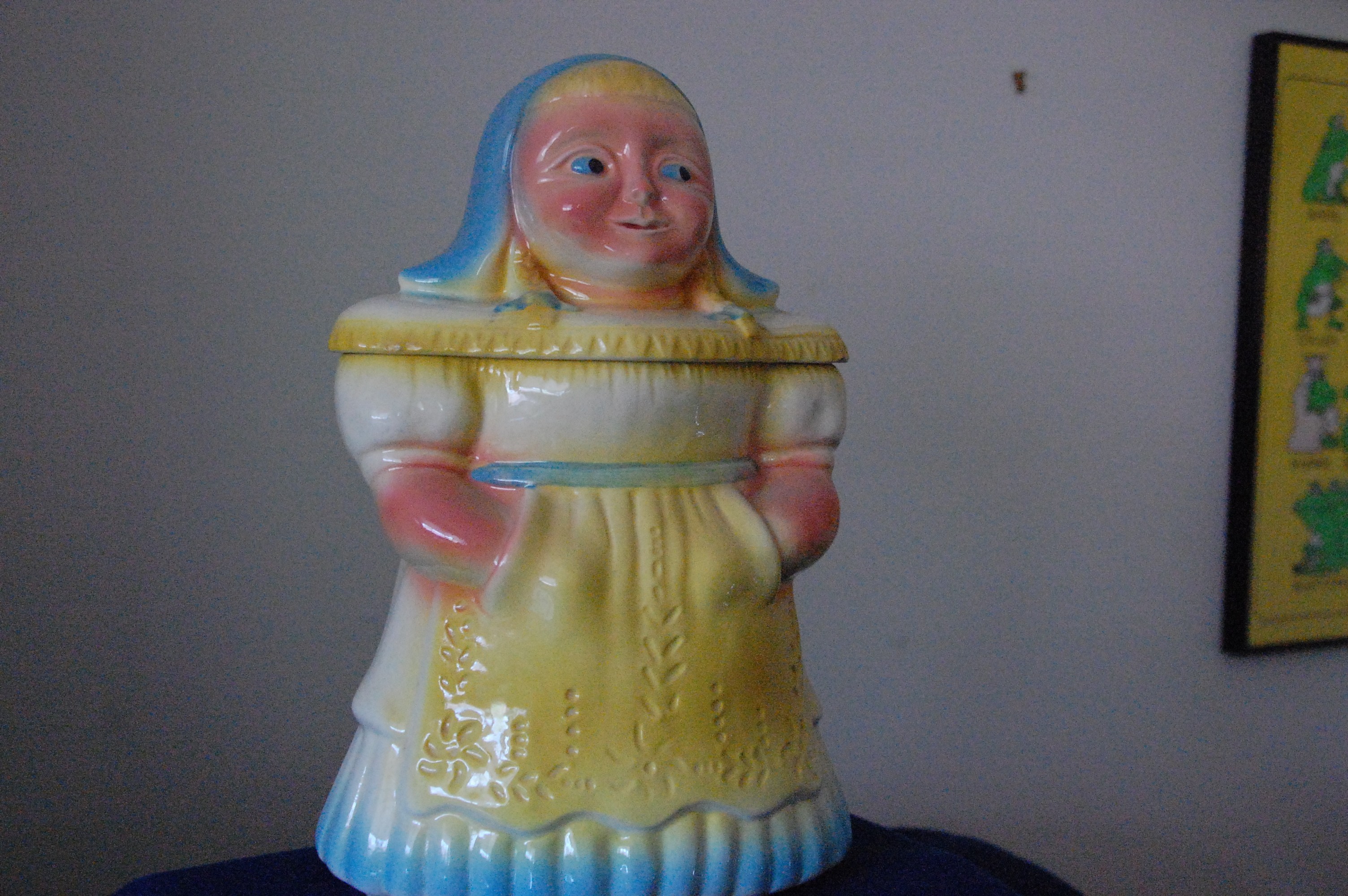  Dutch Girl Cookie Jar by Robinson-Ransbottom