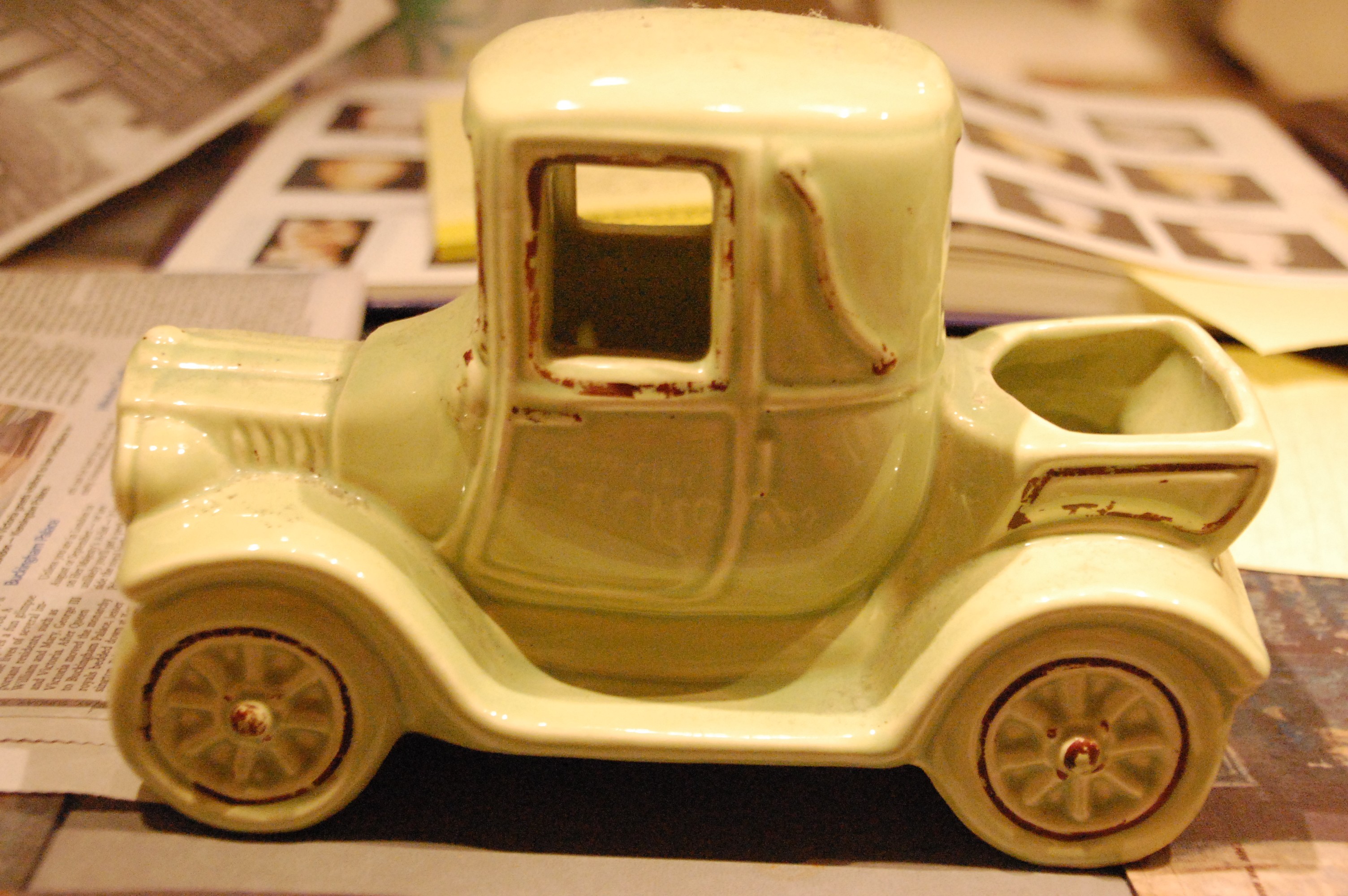 Mccoy Automobile Planter