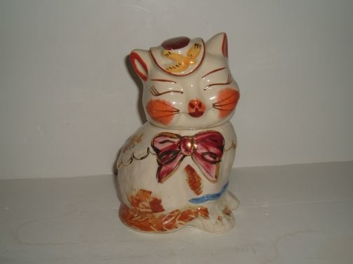 Puss N Boots Cookie Jar by Shawnee