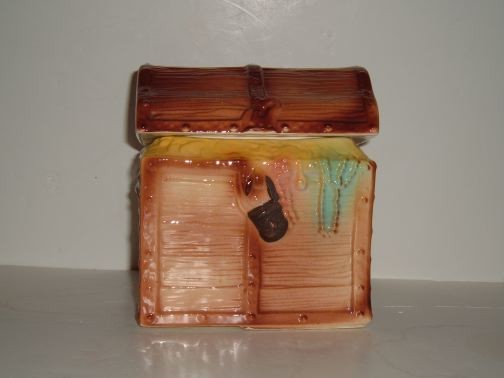 reasure Chest cookie jar