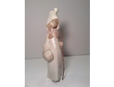 LLADRO GIRL WITH BASKET - 4678