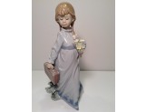 LLADRO SCHOOL DAYS - GIRL BOOKBAG FLOWERS NUMBER 7604