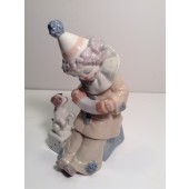 LLADRO PIERROT WITH CONCERTINA  NUMBER 5279