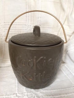 McCoy Cookie Kettle Cookie Jar